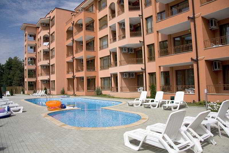 Sunflower Aparthotel Sunny Beach Esterno foto